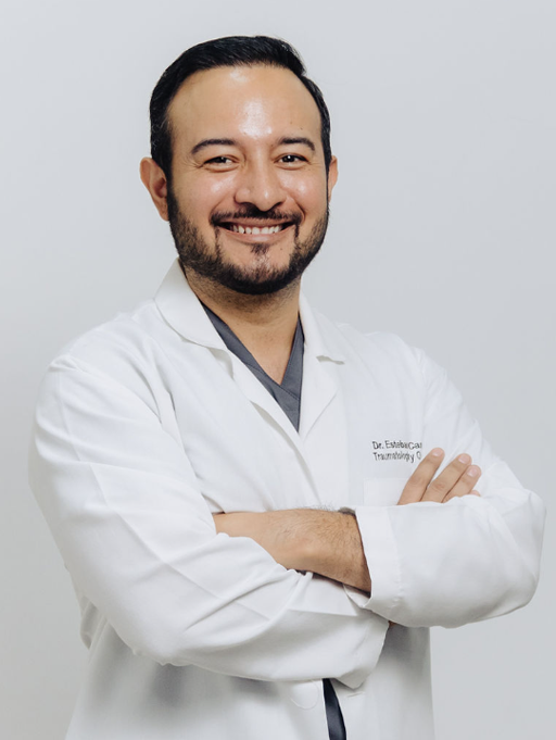 Cirugía de cadera en guadalajara - Dr. Esteban Castro - Médico Traumatólogo Ortopédista | Cirugía de columna y articular