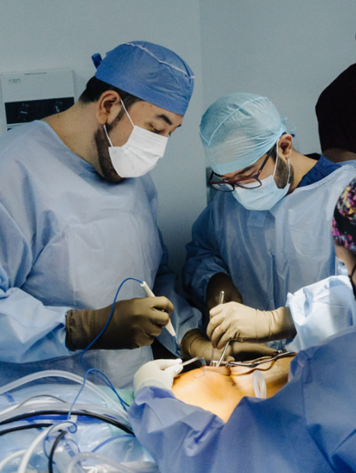 Cirugía de cadera en guadalajara - Dr. Esteban Castro - Médico Traumatólogo Ortopédista | Cirugía de columna y articular